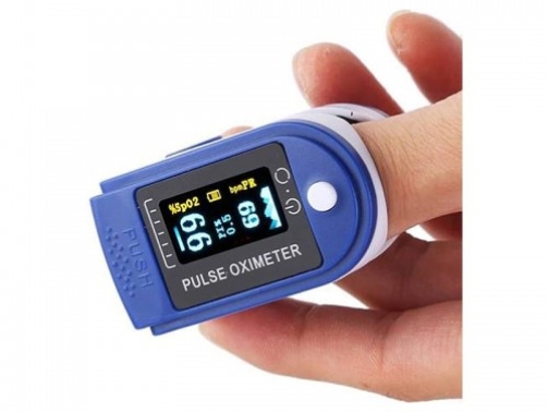 PULSE OXIMETER CHINA